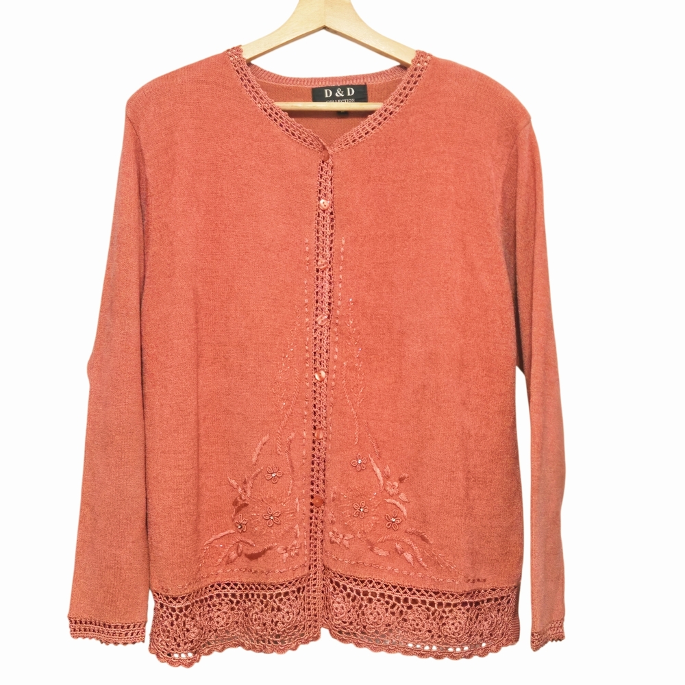 D&D Collection Dusty Rose Embroidered Lace Trim Cardigan Sweater Size Medium